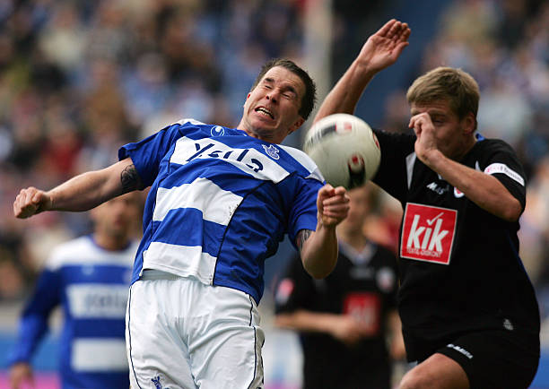 在初期就遭 在初期就遭