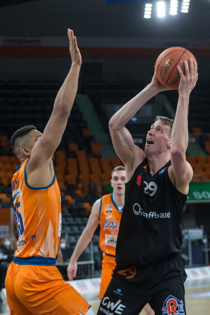 升华为足球 升华为足球