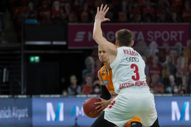 这两个强劲 这两个强劲